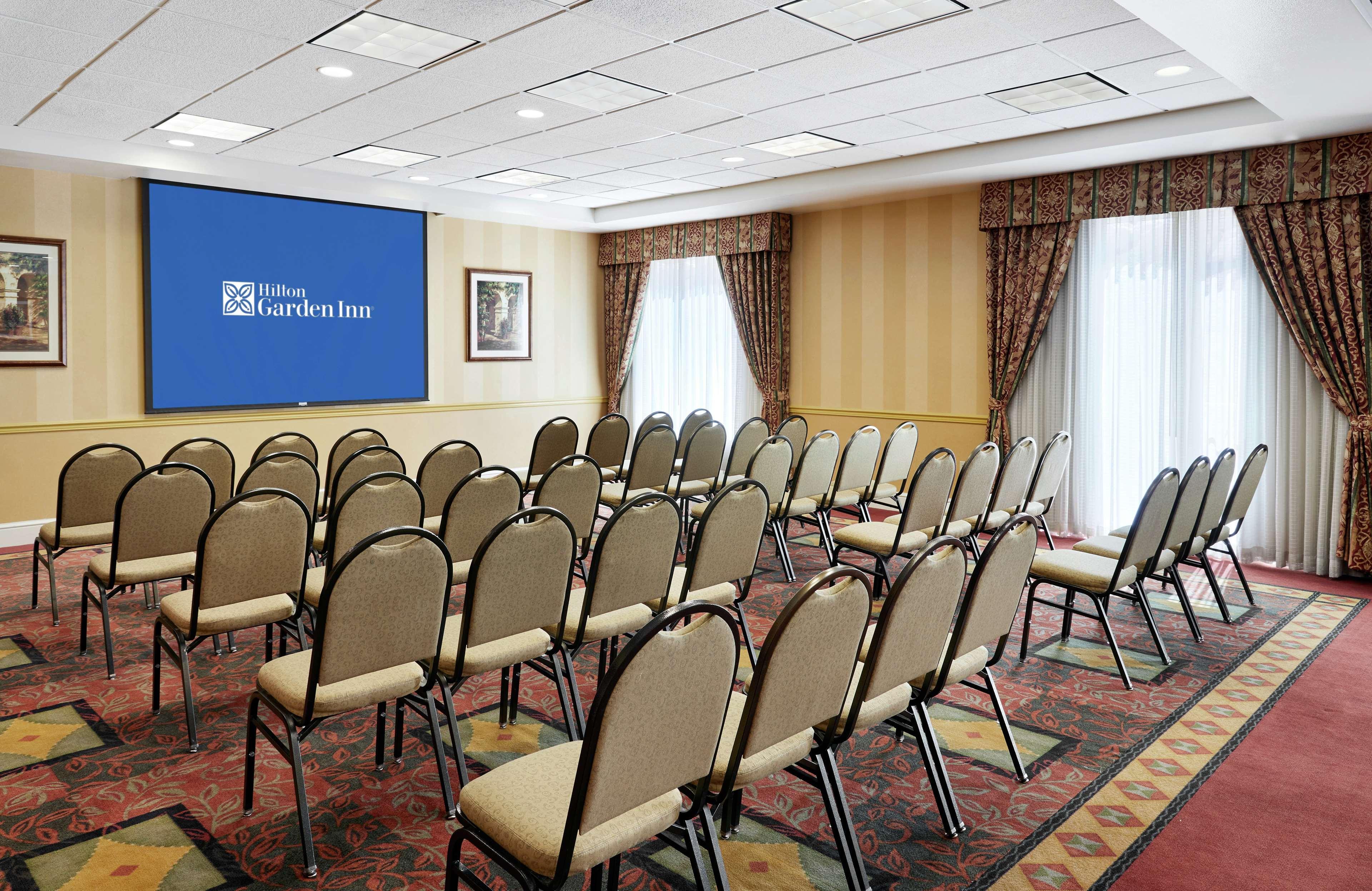 Hilton Garden Inn Las Vegas/Henderson Extérieur photo