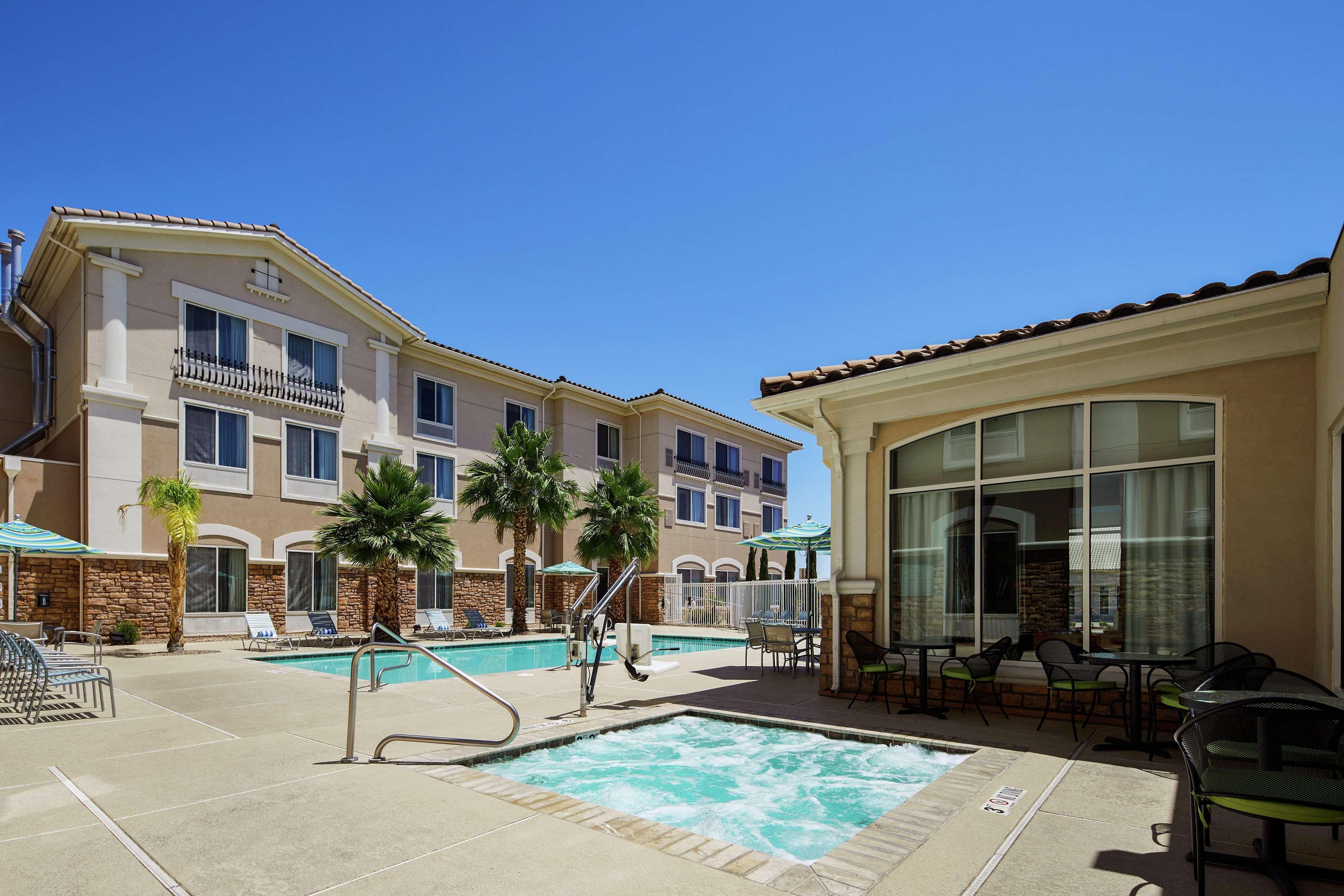 Hilton Garden Inn Las Vegas/Henderson Extérieur photo