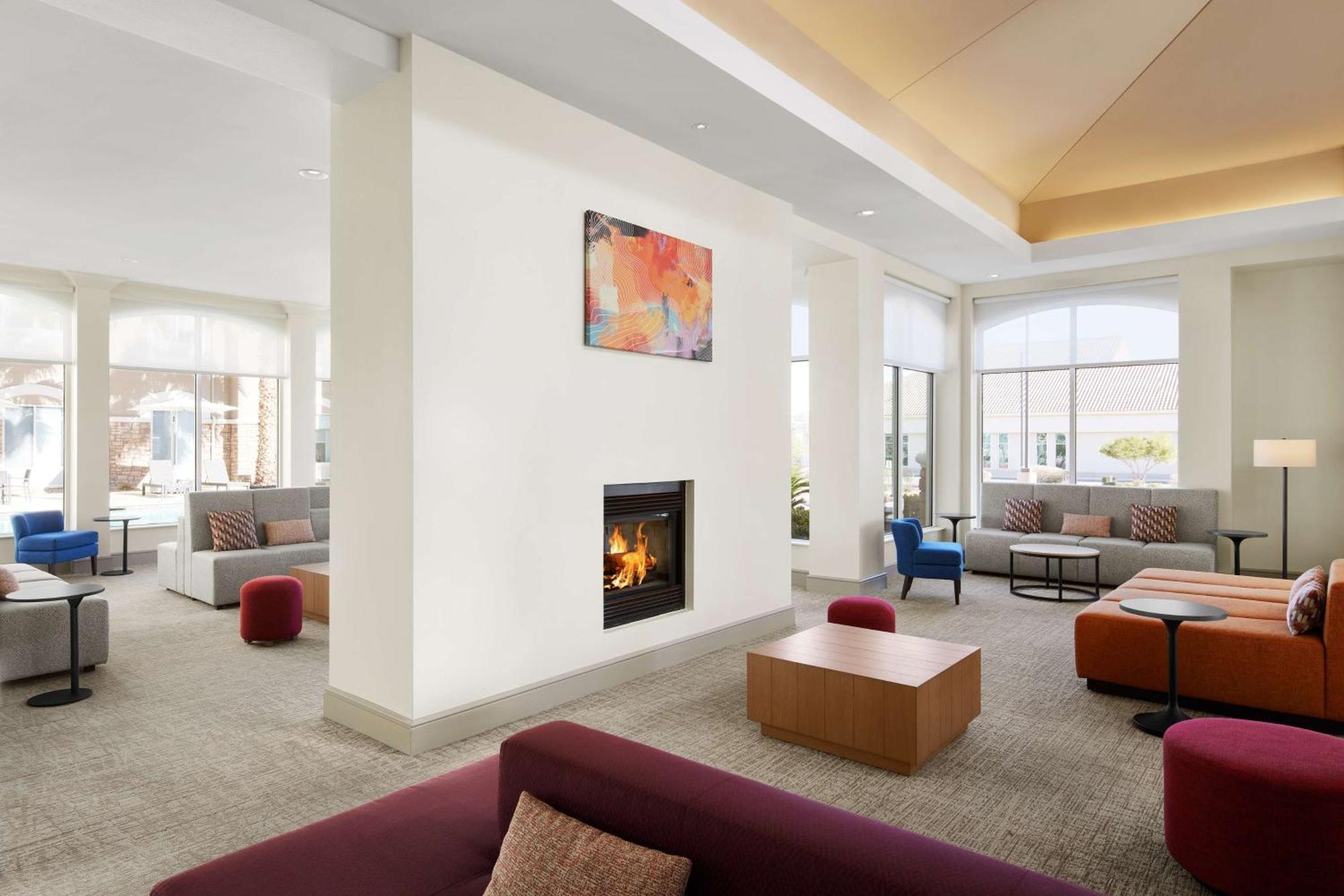 Hilton Garden Inn Las Vegas/Henderson Extérieur photo