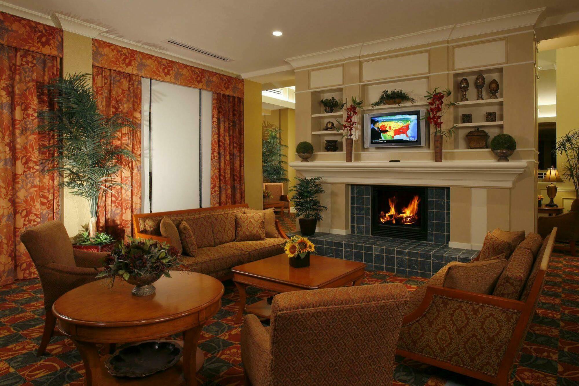Hilton Garden Inn Las Vegas/Henderson Extérieur photo